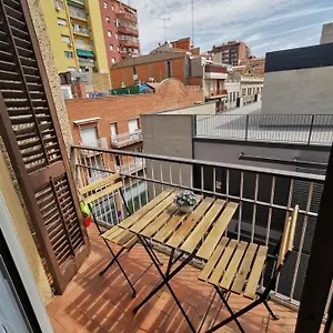 https://parque-guell.catalonia-hotels.com